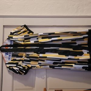 Gently worn Juniors Black yellow and white dress with belt